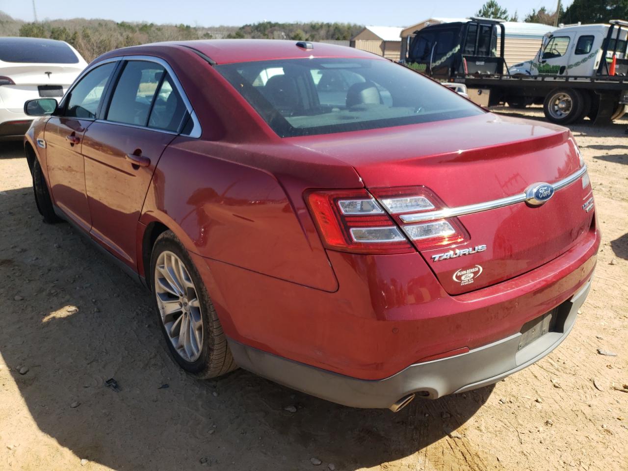 Photo 3 from auction – 2015 FORD TAURUS LIM with VIN 1FAHP2F88FG147065