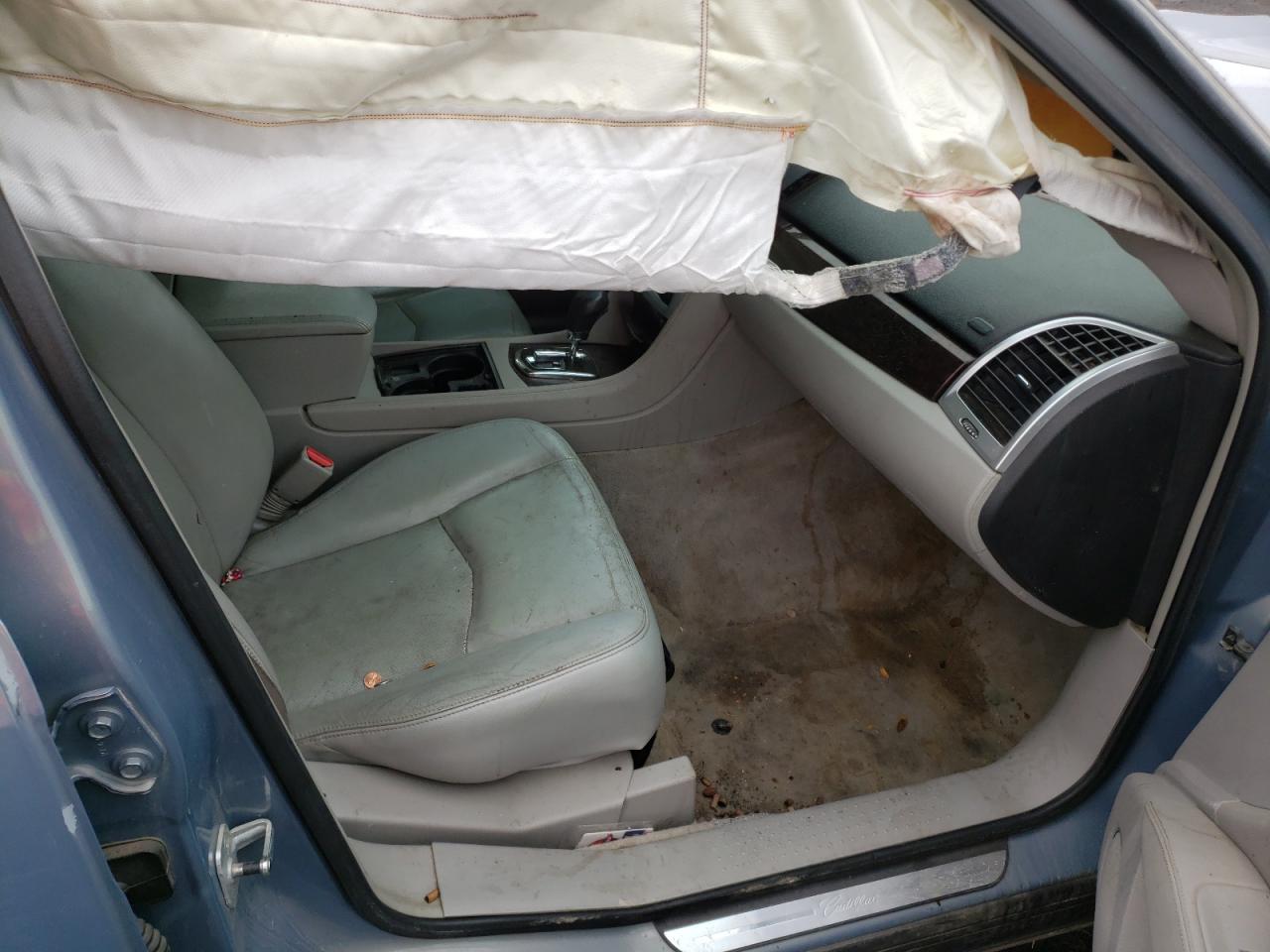 Photo 5 from auction – 2007 CADILLAC SRX with VIN 1GYEE637770122622