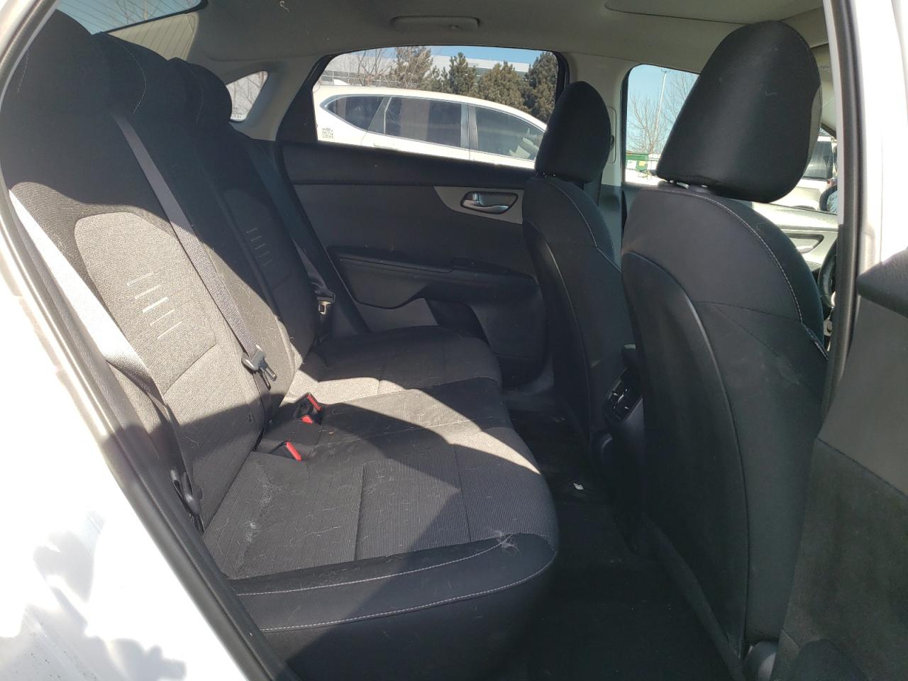 Photo 6 from auction – 2021 KIA FORTE EX with VIN 3KPF54AD9ME355590