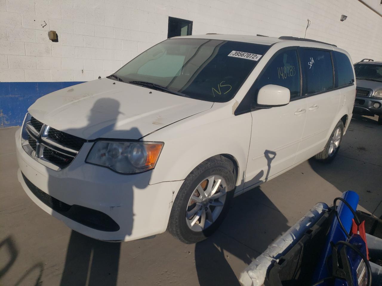 Photo 2 from auction – 2013 DODGE GRAND CARA with VIN 2C4RDGCG4DR685371
