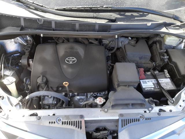 Photo 7 from auction – 2018 TOYOTA SIENNA XLE with VIN 5TDYZ3DC6JS933334