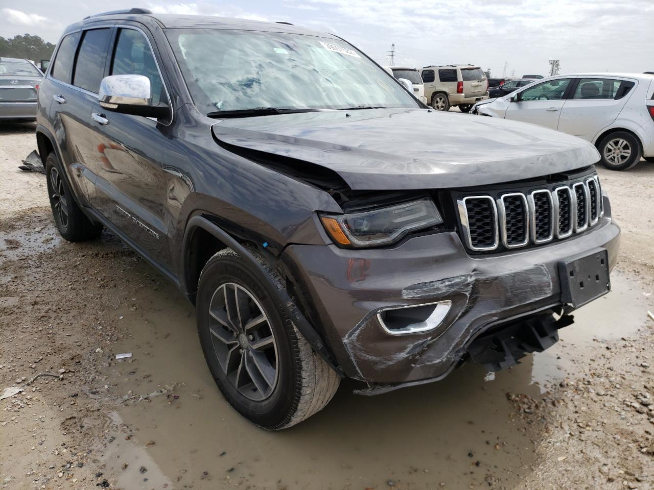 JEEP GRAND CHER 2018 with VIN 1C4RJEBG5JC338912 - Photo from auction