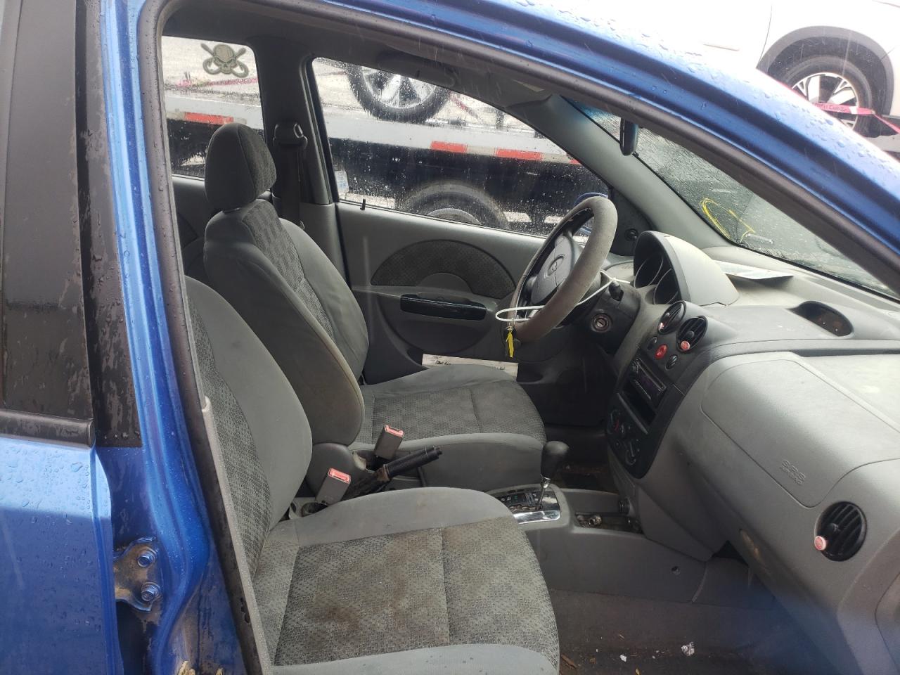 Photo 5 from auction – 2005 CHEVROLET AVEO BASE with VIN KL1TD62605B440552