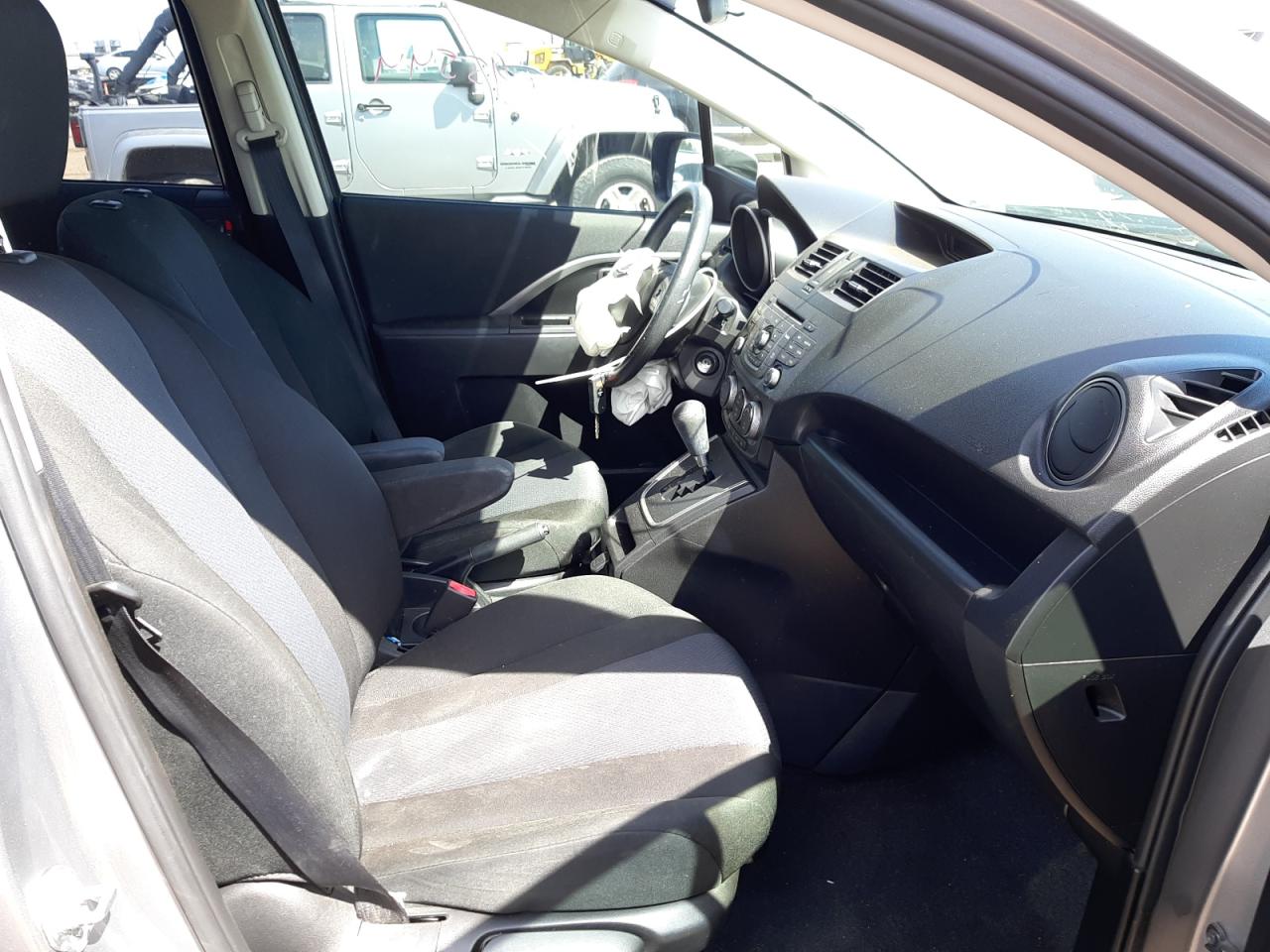 Photo 5 from auction – 2015 MAZDA 5 SPORT with VIN JM1CW2BL5F0185718