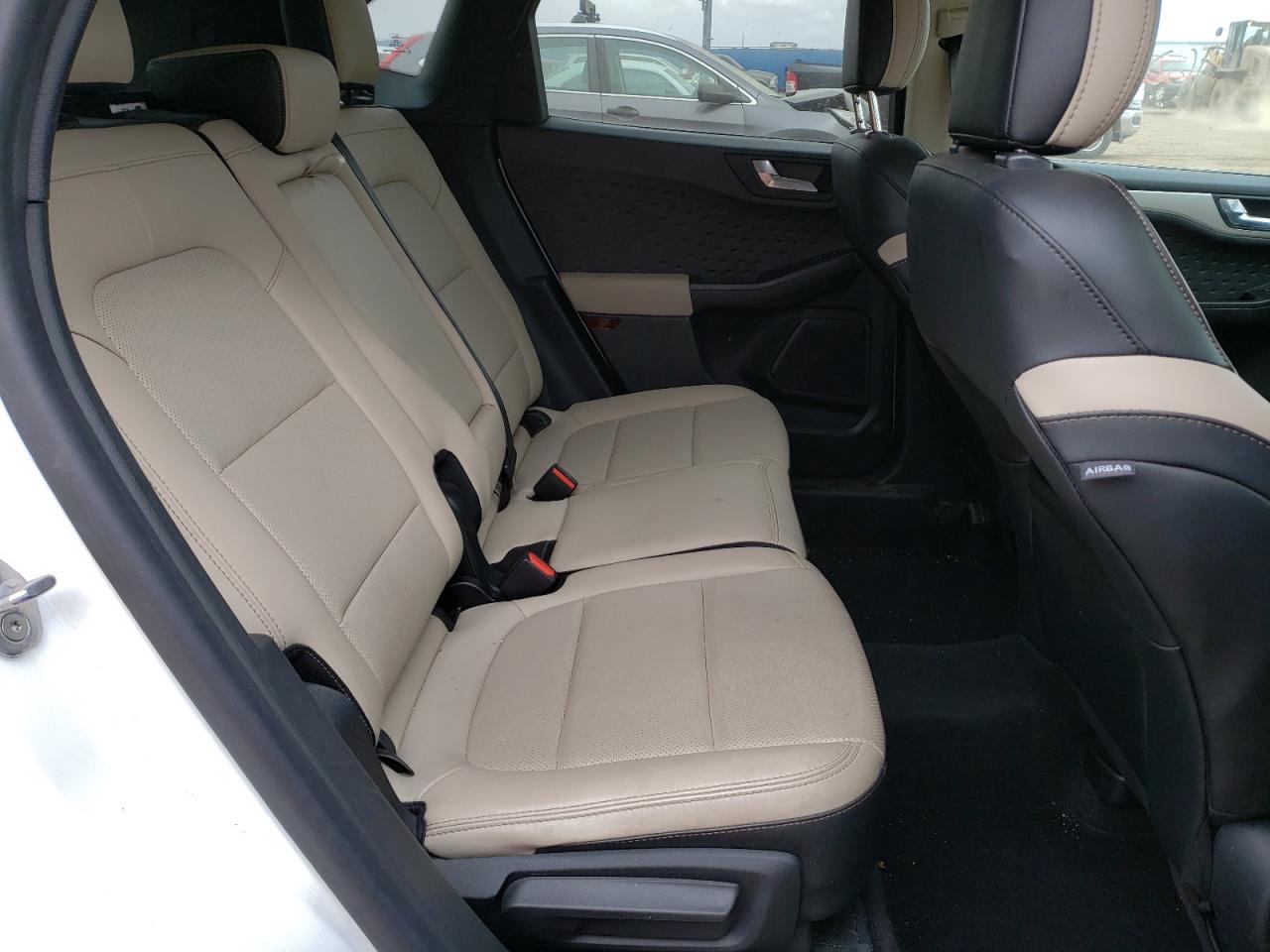 Photo 6 from auction – 2020 FORD ESCAPE SEL with VIN 1FMCU9H69LUA56221