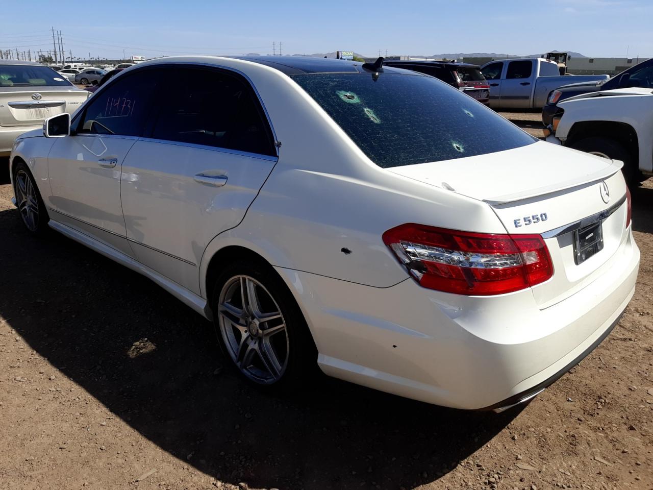 Photo 3 from auction – 2011 MERCEDES-BENZ E 550 with VIN WDDHF7CB6BA430030