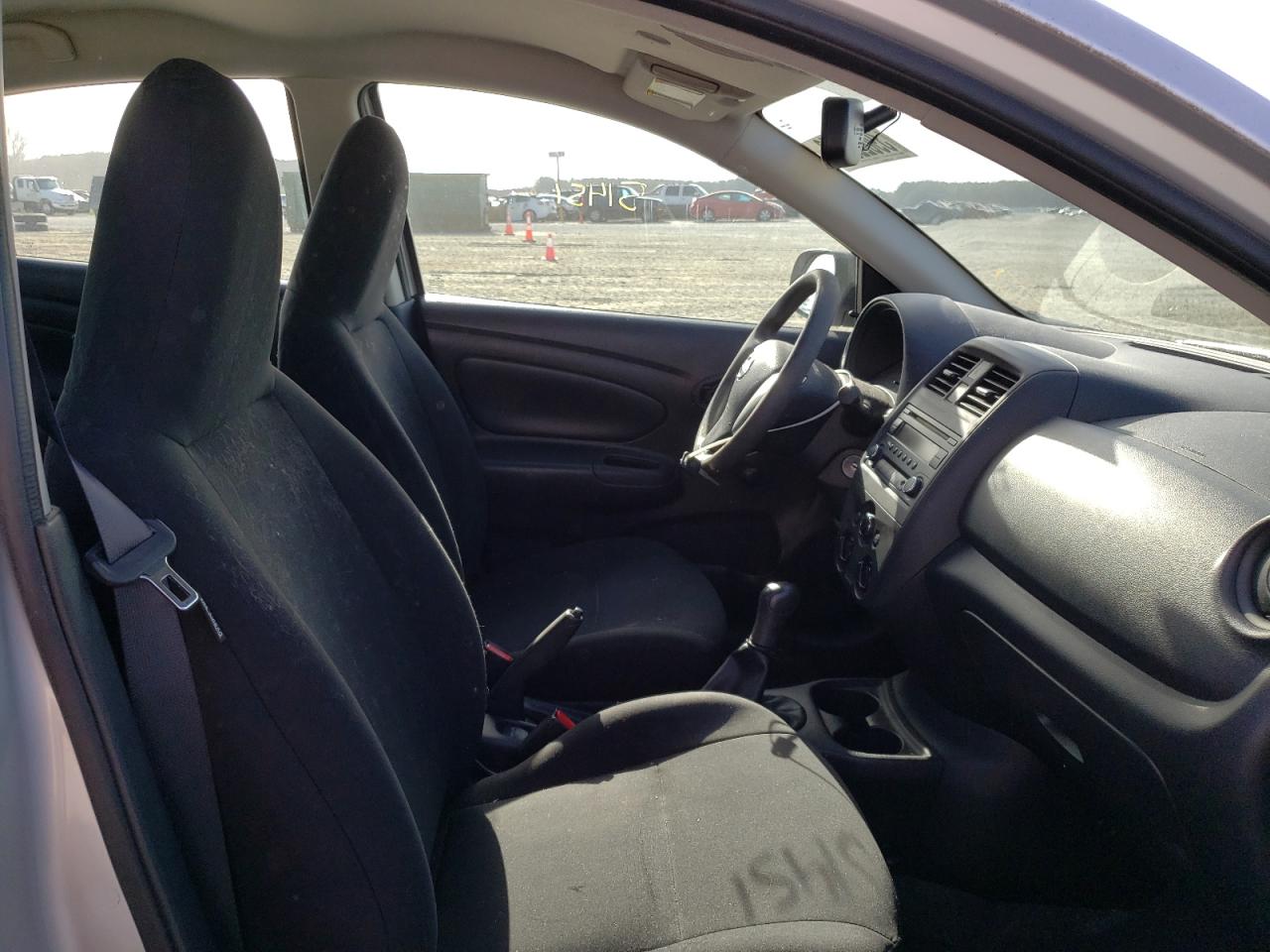 Photo 5 from auction – 2015 NISSAN VERSA S with VIN 3N1CN7AP3FL815925