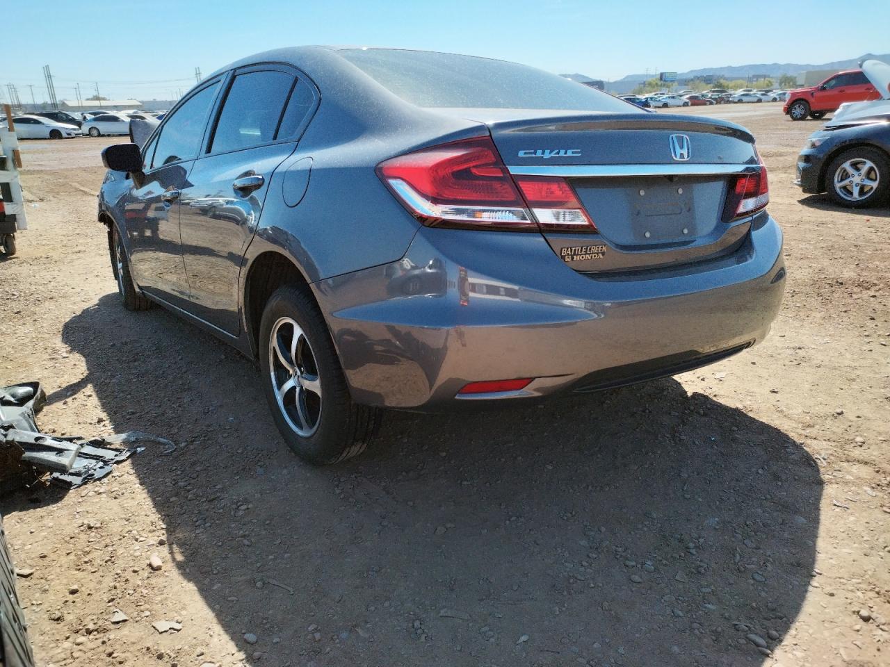 Photo 3 from auction – 2015 HONDA CIVIC SE with VIN 19XFB2F70FE027378