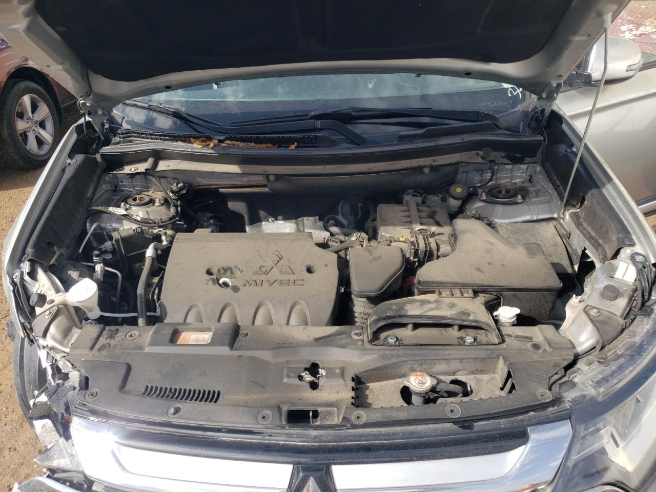 Photo 7 from auction – 2018 MITSUBISHI OUTLANDER with VIN JA4AD3A38JZ043219