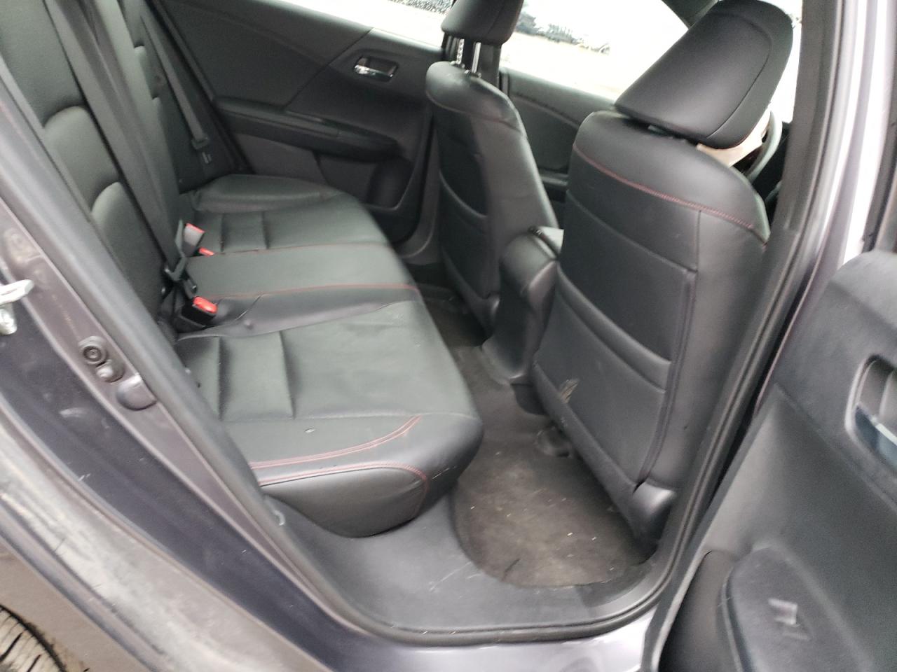 Photo 6 from auction – 2017 HONDA ACCORD SPO with VIN 1HGCR2F19HA213969