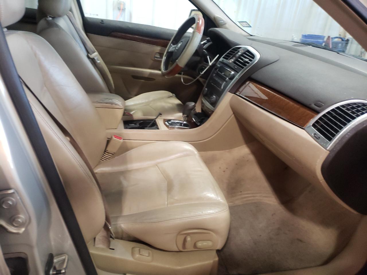 Photo 5 from auction – 2008 CADILLAC SRX with VIN 1GYEE637380189297