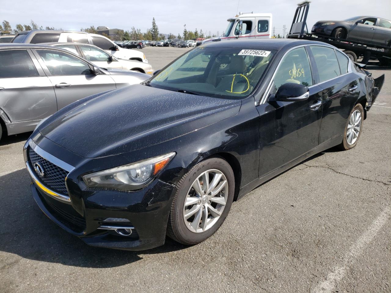 Photo 2 from auction – 2015 INFINITI Q50 BASE with VIN JN1BV7AP8FM355498
