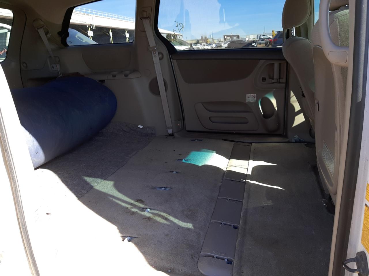 Photo 6 from auction – 2005 TOYOTA SIENNA CE with VIN 5TDZA23C35S362074