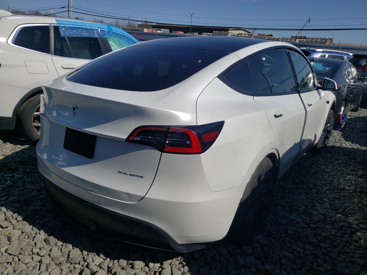 Photo 4 from auction – 2020 TESLA MODEL Y with VIN 5YJYGDEE8LF049219