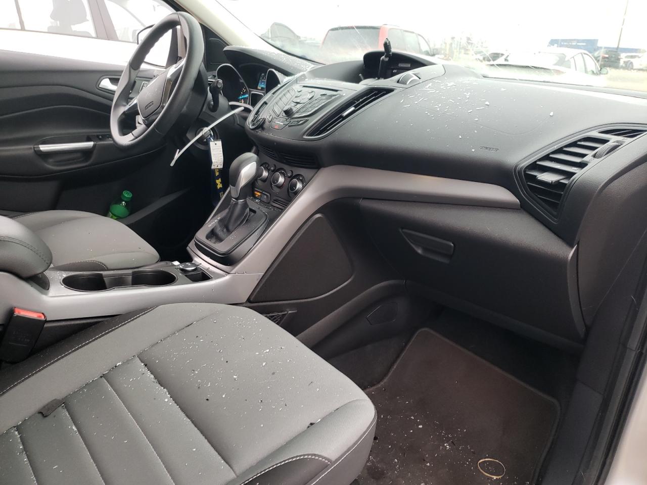 Photo 5 from auction – 2016 FORD ESCAPE SE with VIN 1FMCU0GX4GUA44179