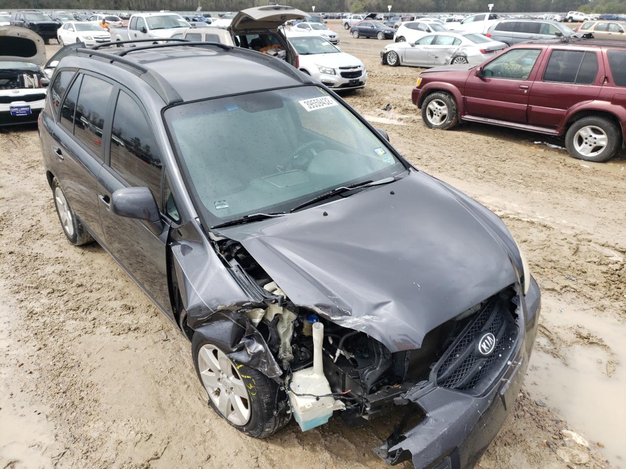 Photo 9 from auction – 2008 KIA RONDO BASE with VIN KNAFG525587201243