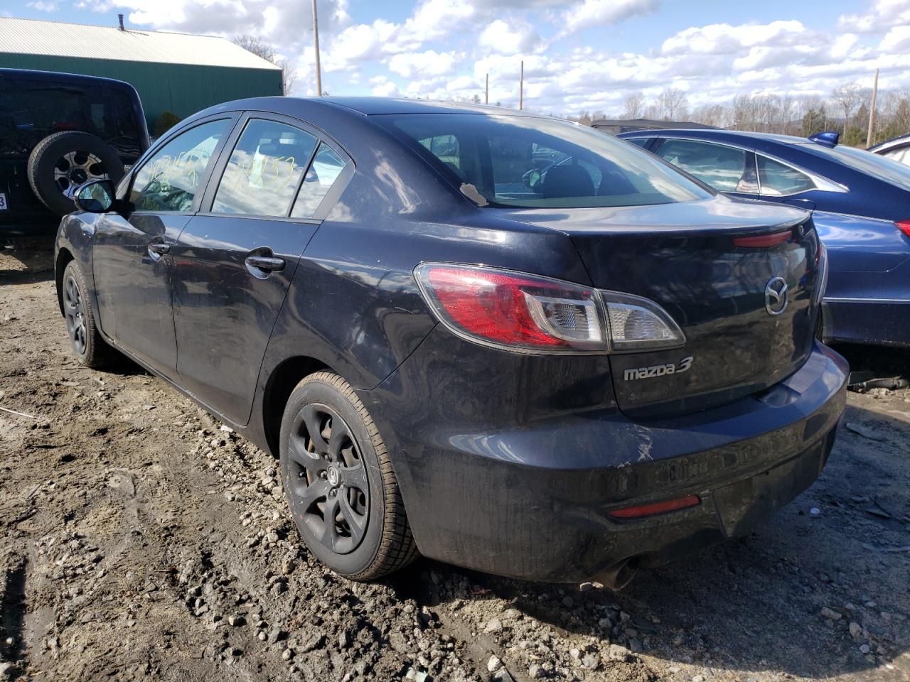 Photo 3 from auction – 2013 MAZDA 3 I with VIN JM1BL1TG3D1836223