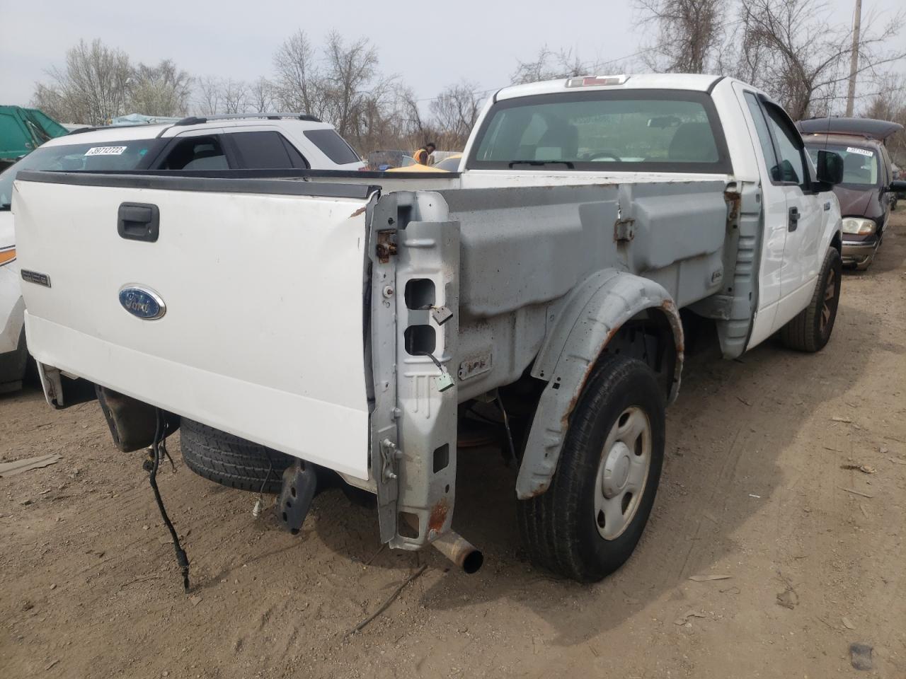 Photo 4 from auction – 2007 FORD F150 with VIN 1FTRF12217KD63917
