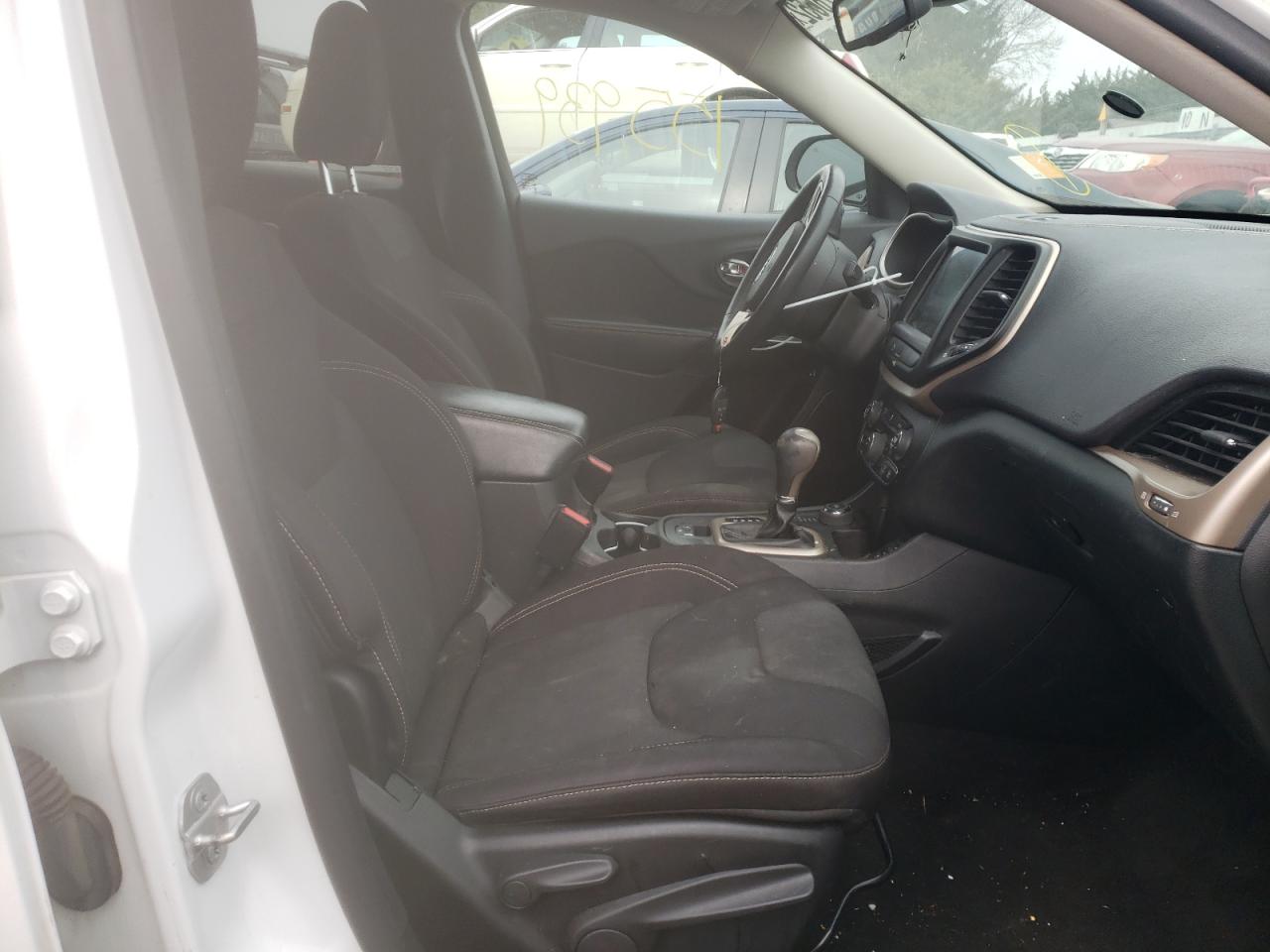 Photo 5 from auction – 2015 JEEP CHEROKEE L with VIN 1C4PJMCB4FW504637