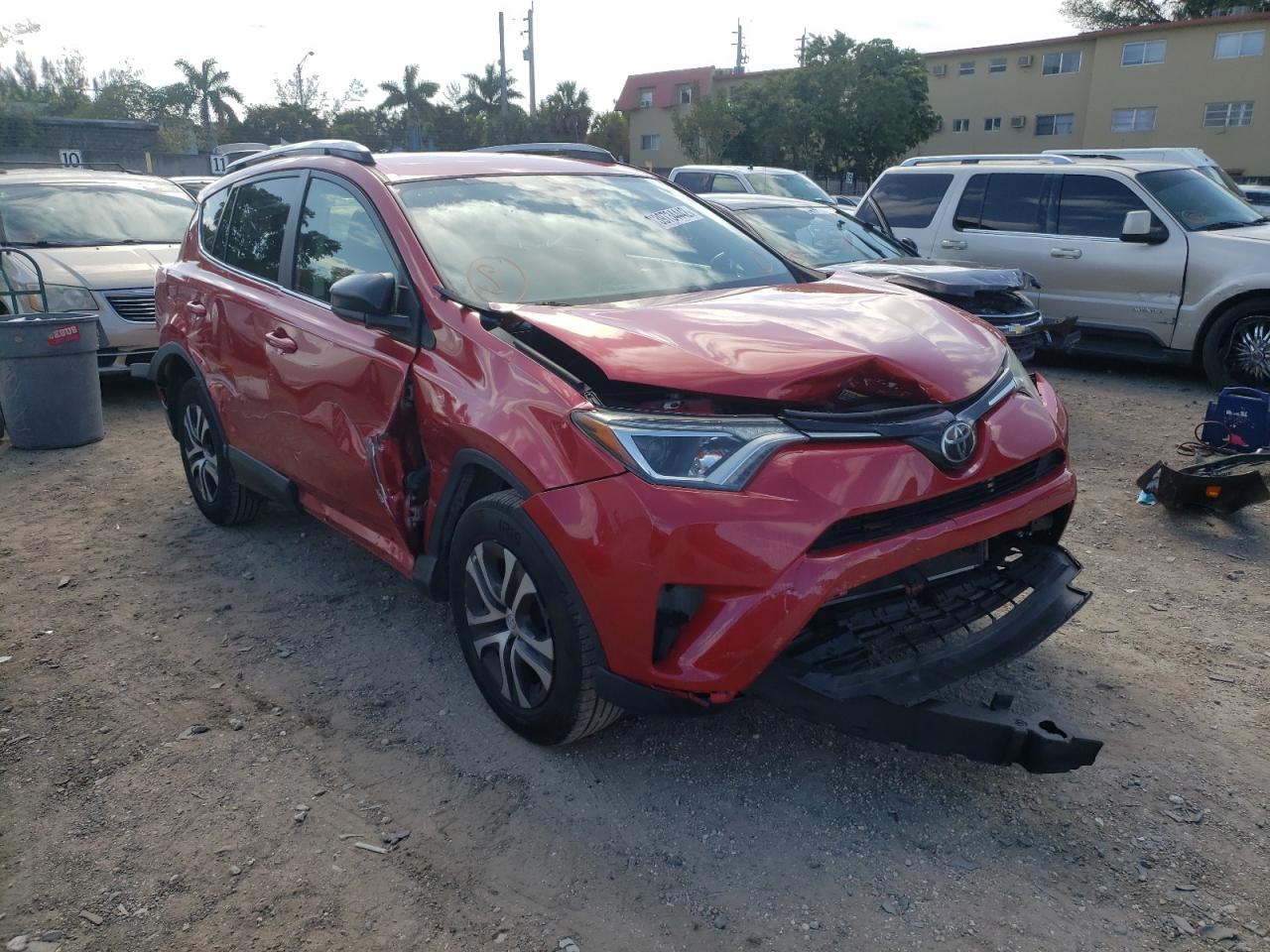 TOYOTA RAV4 LE 2017 with VIN JTMZFREV7HJ132743 - Photo from auction