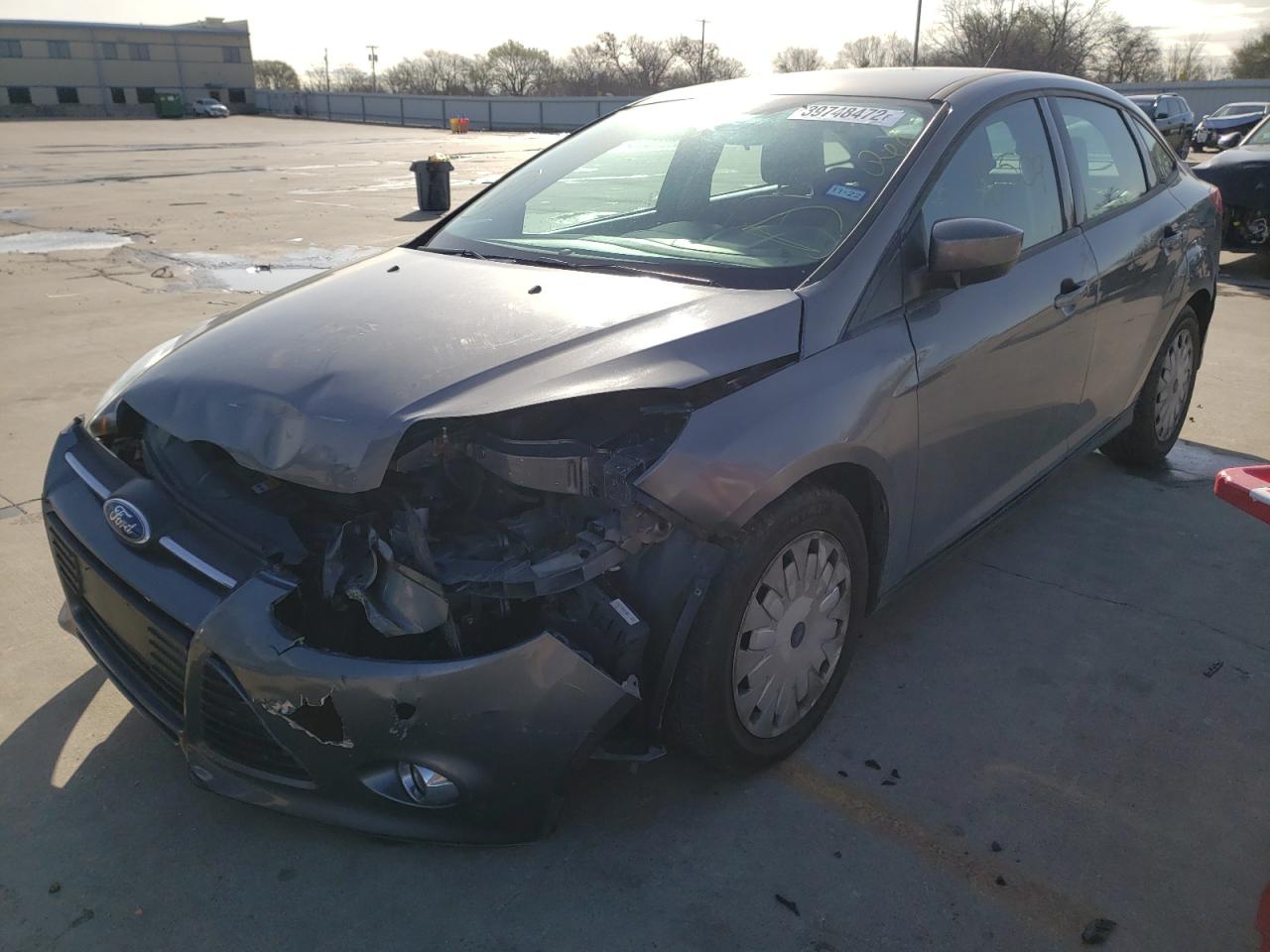 Photo 2 from auction – 2012 FORD FOCUS SE with VIN 1FAHP3F20CL319545