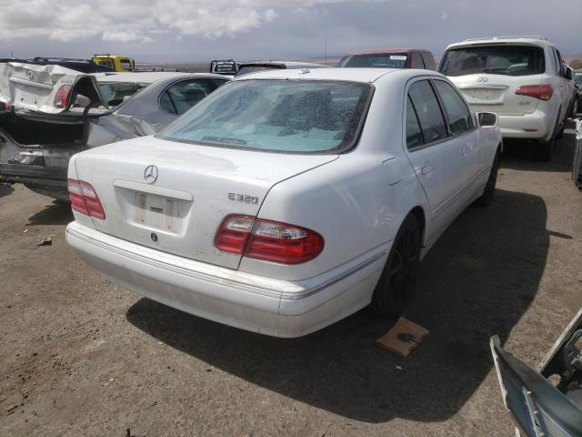 صورة رقم 4 من المزاد - 2000 MERCEDES-BENZ E 320 مع VIN WDBJF65J3YB079900