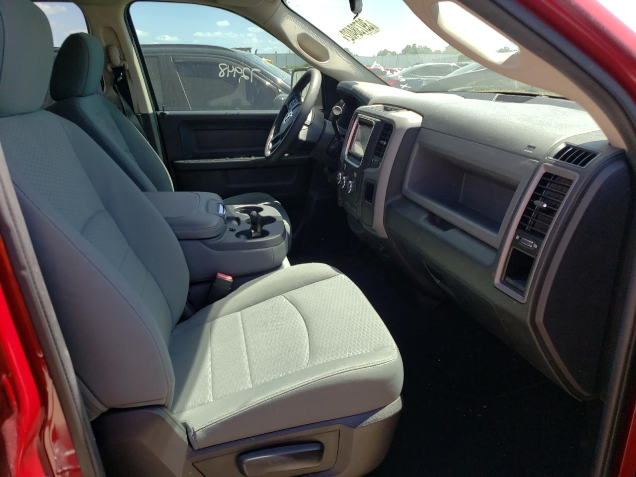 Photo 5 from auction – 2014 RAM 1500 ST with VIN 1C6RR6FT3ES314648