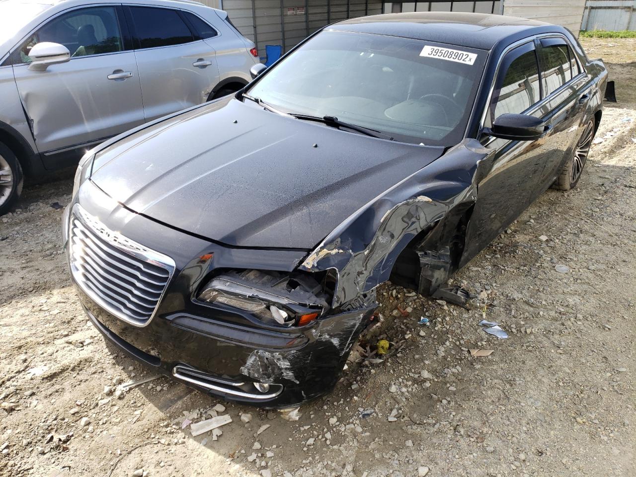 Photo 2 from auction – 2013 CHRYSLER 300 S with VIN 2C3CCABGXDH547285