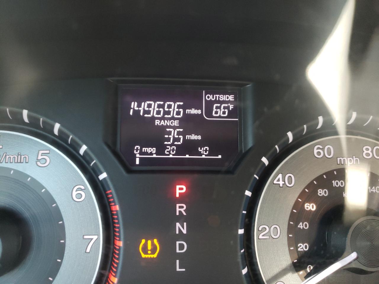 Photo 8 from auction – 2012 HONDA ODYSSEY EX with VIN 5FNRL5H47CB083449