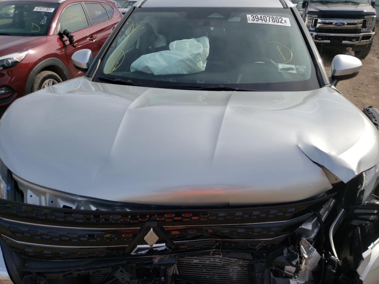 Photo 7 from auction – 2022 MITSUBISHI OUTLANDER with VIN JA4J4TA88NZ045179