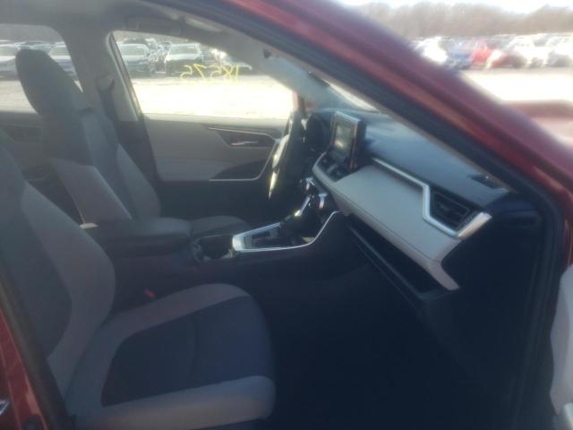 Photo 5 from auction – 2021 TOYOTA RAV4 XLE with VIN JTMW1RFV7MD073346