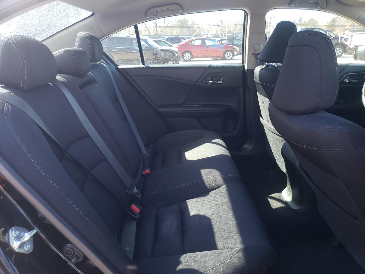 Photo 6 from auction – 2015 HONDA ACCORD SPO with VIN 1HGCR2F58FA105407
