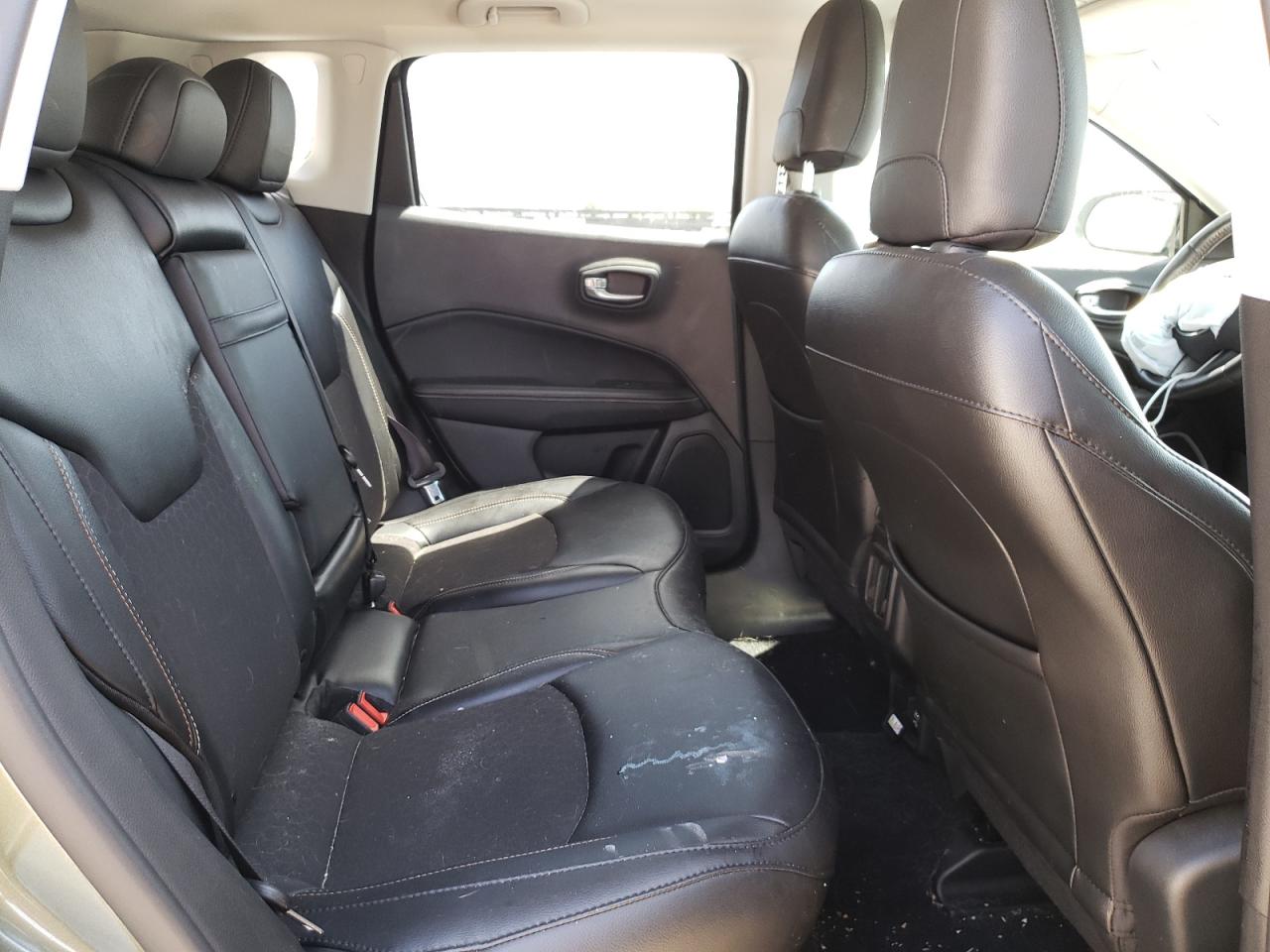 Photo 6 from auction – 2020 JEEP COMPASS LA with VIN 3C4NJDBB4LT116866