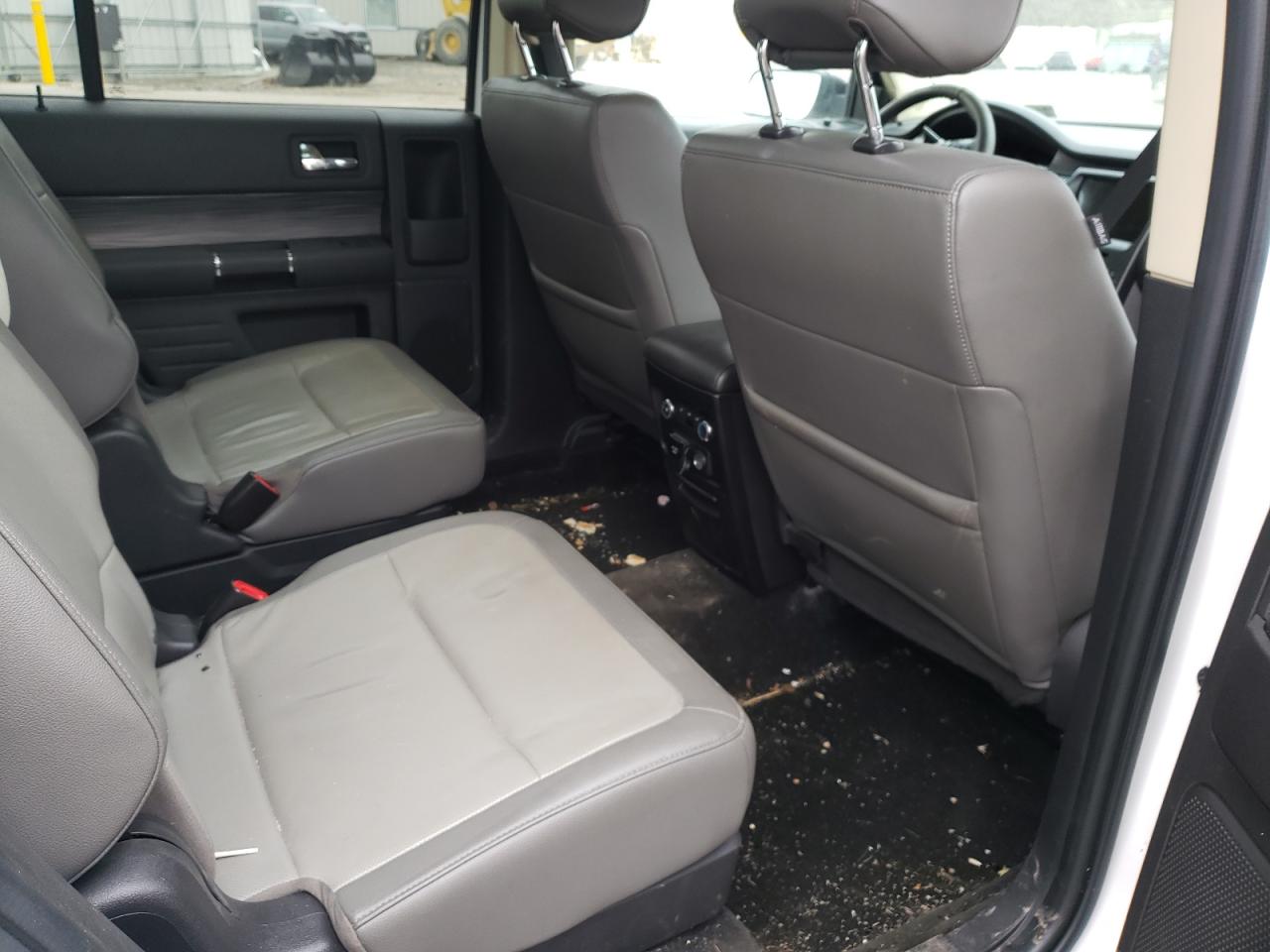Photo 6 from auction – 2019 FORD FLEX SEL with VIN 2FMHK6C87KBA00303
