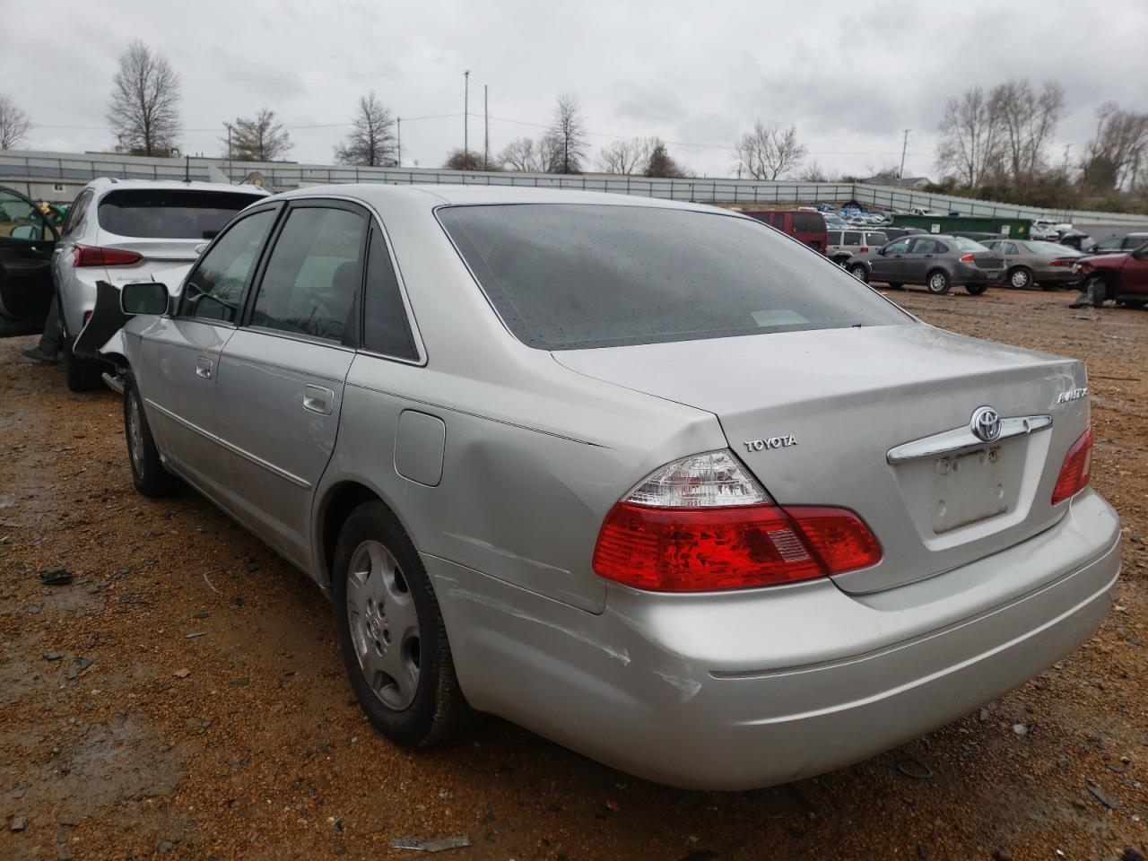 Photo 3 from auction – 2004 TOYOTA AVALON 4D with VIN 4T1BF28B44U361489