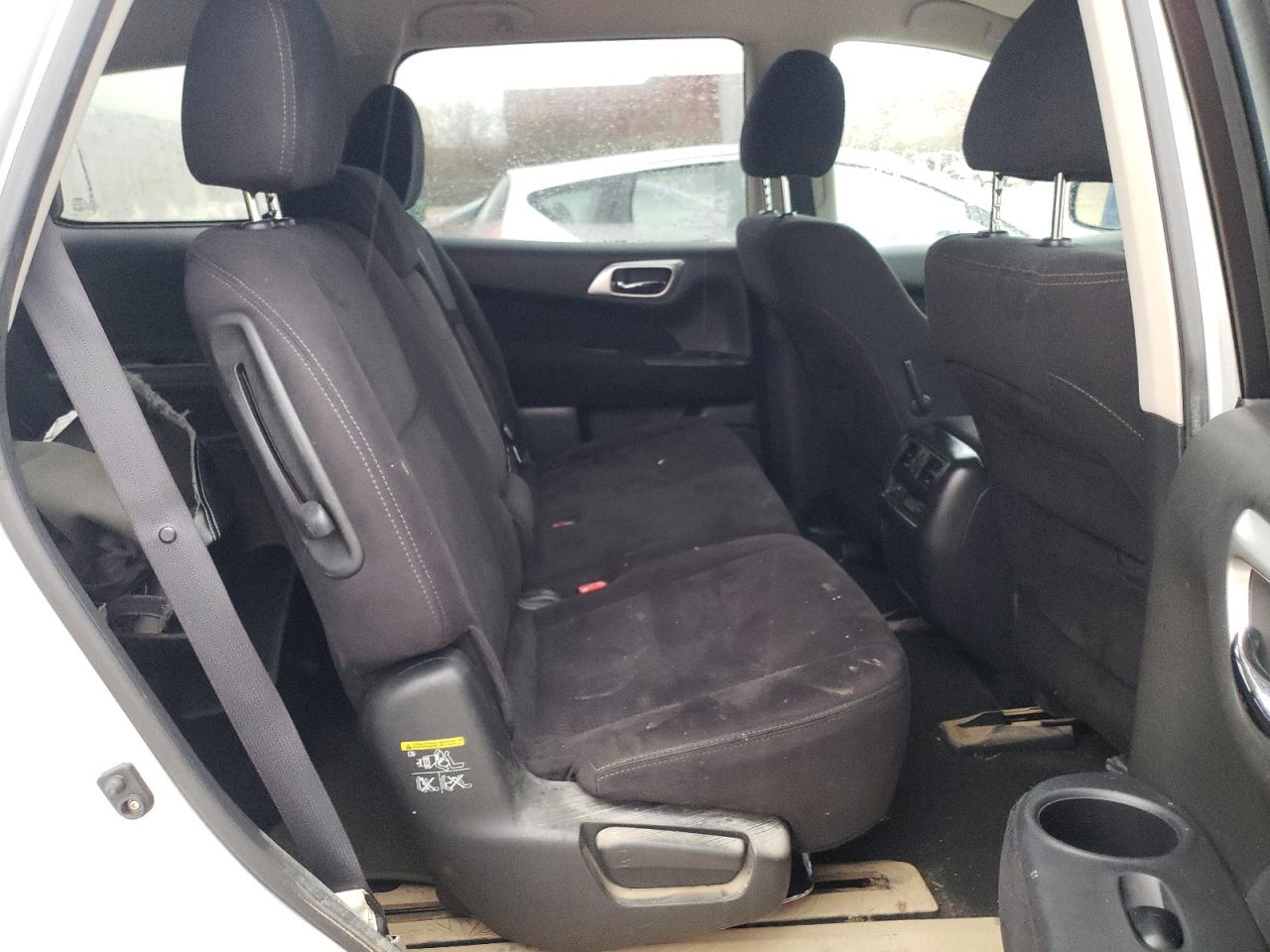 Photo 6 from auction – 2013 NISSAN PATHFINDER with VIN 5N1AR2MN5DC645707