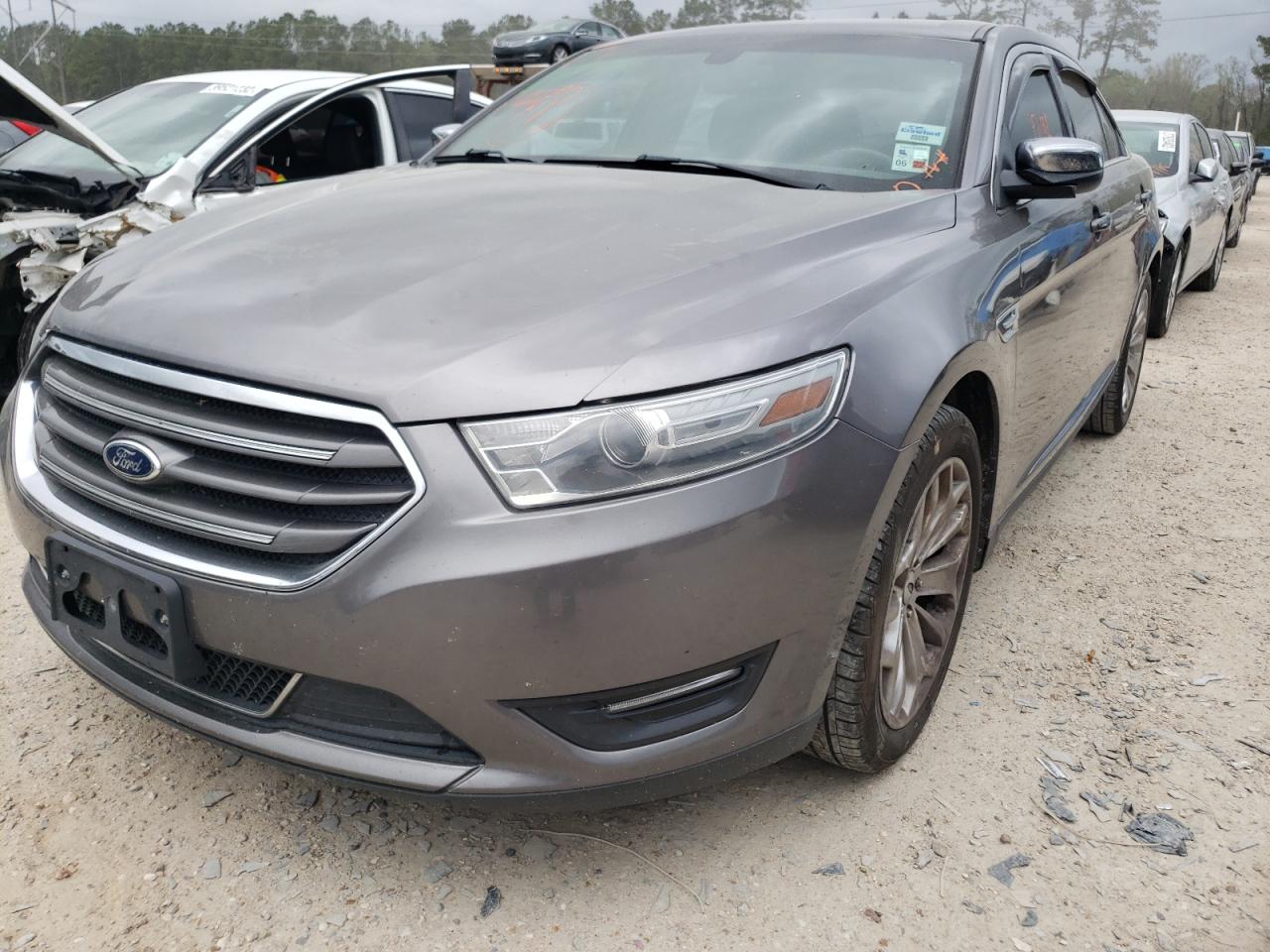 Photo 2 from auction – 2013 FORD TAURUS LIM with VIN 1FAHP2F83DG232084