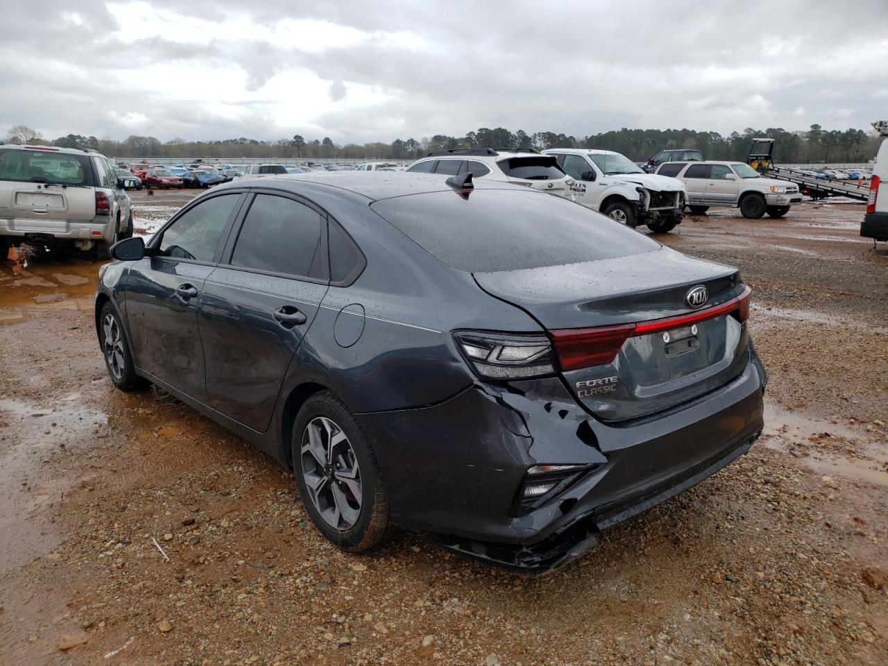 Photo 3 from auction – 2019 KIA FORTE FE with VIN 3KPF24AD1KE133776