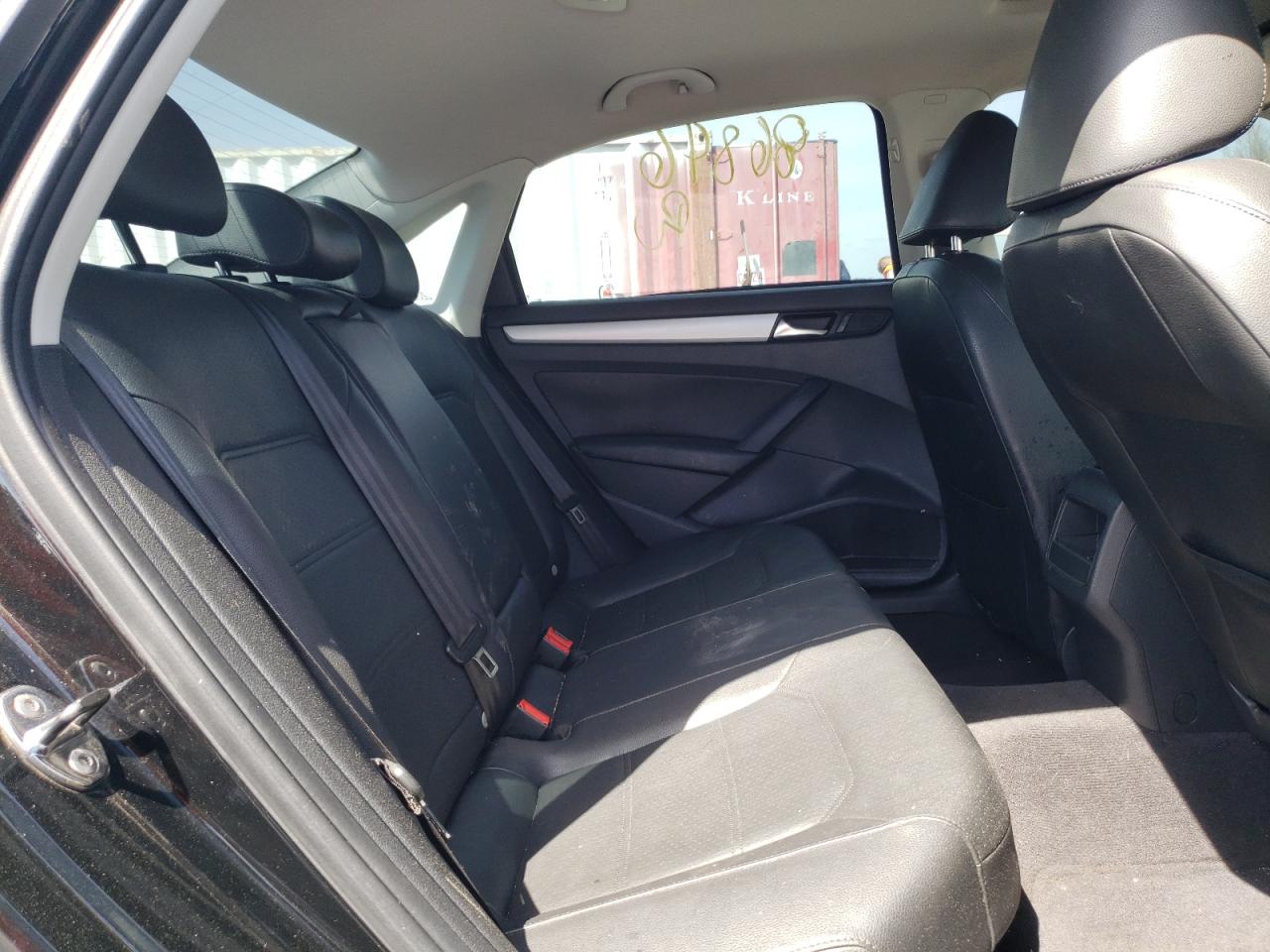 Photo 6 from auction – 2012 VOLKSWAGEN PASSAT SE with VIN 1VWBN7A32CC028541