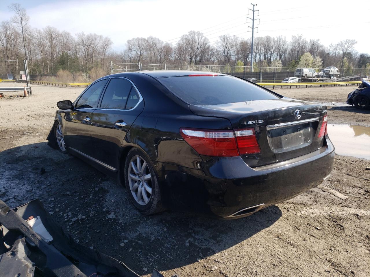 Photo 3 from auction – 2007 LEXUS LS 460 with VIN JTHBL46F475017835