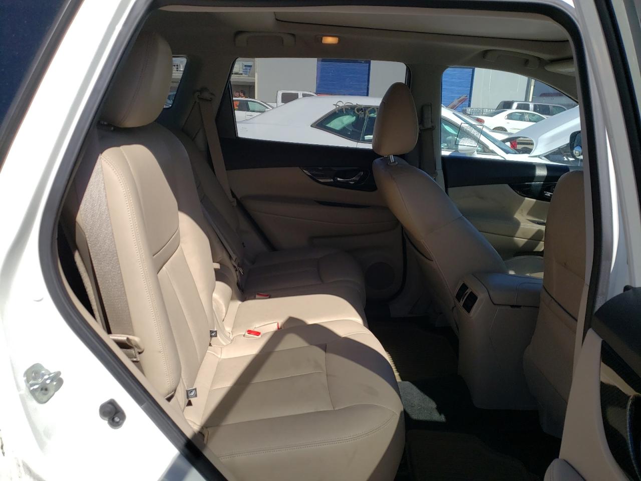 Photo 6 from auction – 2017 NISSAN ROGUE S with VIN JN8AT2MT7HW142046