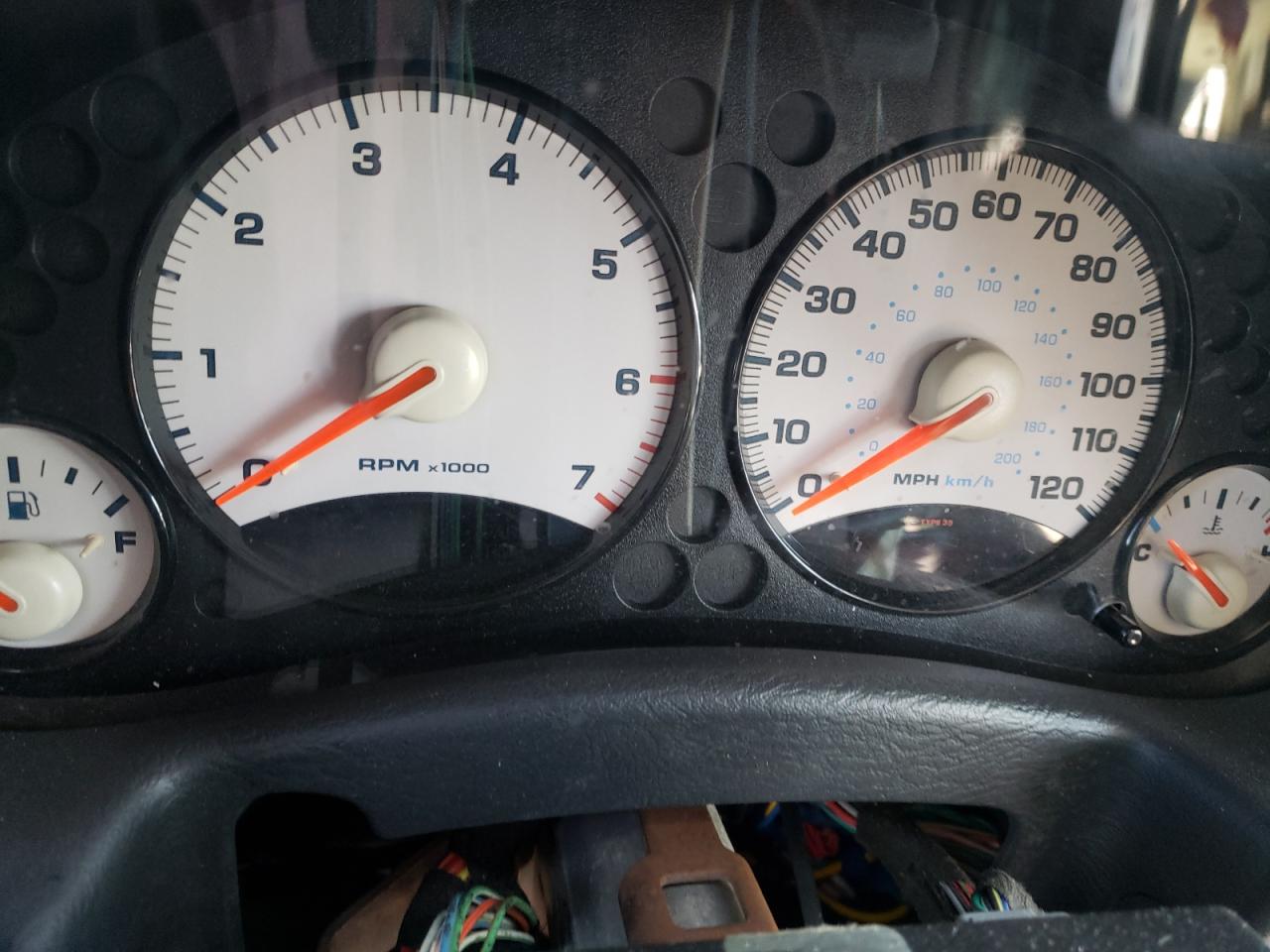 Photo 8 from auction – 2003 JEEP LIBERTY SP with VIN 1J4GL48K13W611282
