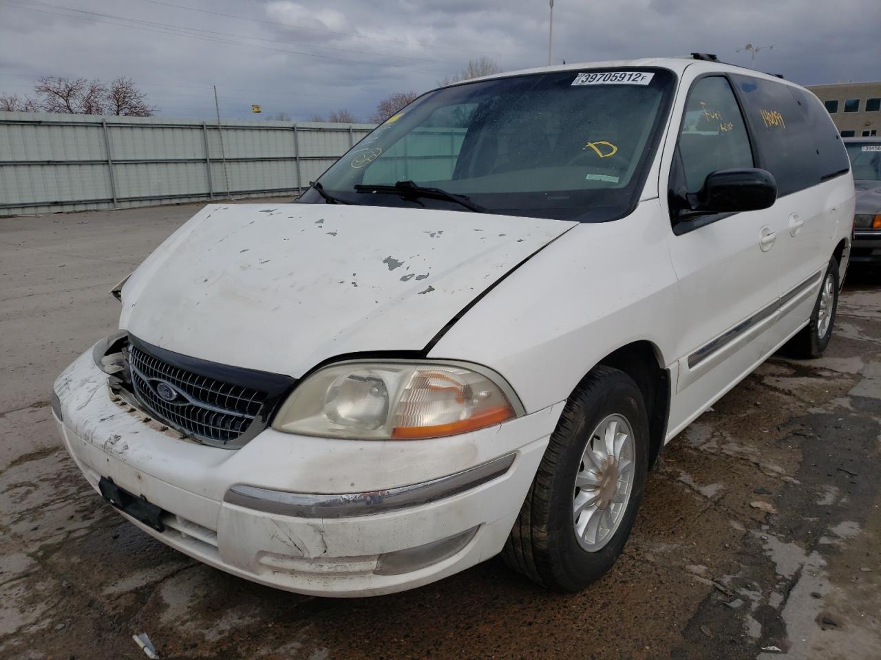 Photo 2 from auction – 2000 FORD WINDSTAR with VIN 2FMZA5247YBB34902