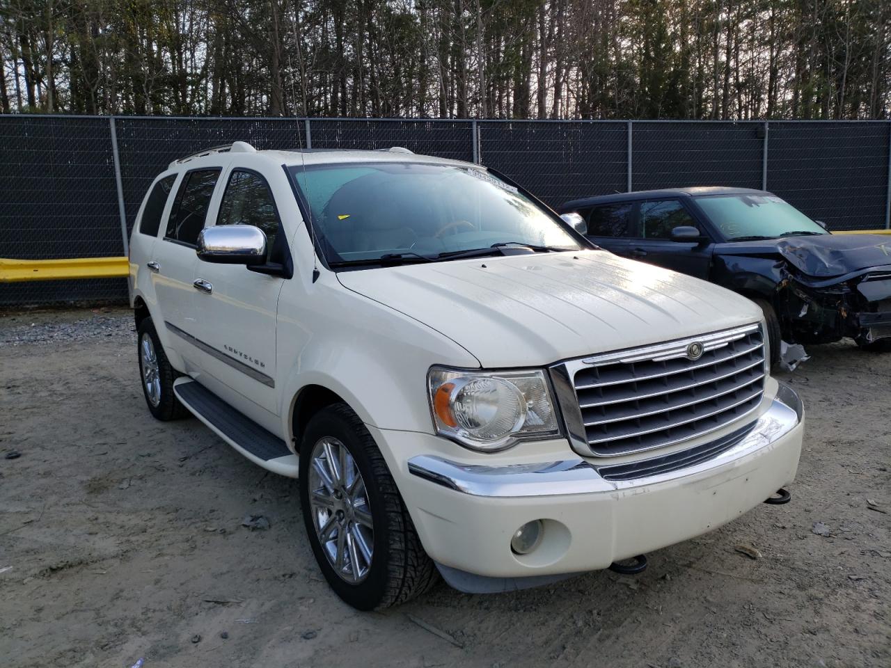 CHRYSLER ASPEN LIMI 2008 with VIN 1A8HW58258F122665 - Photo from auction