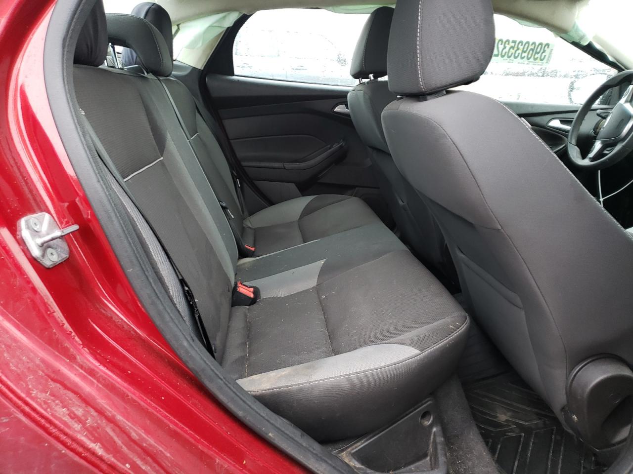 Photo 6 from auction – 2014 FORD FOCUS SE with VIN 1FADP3F24EL160983