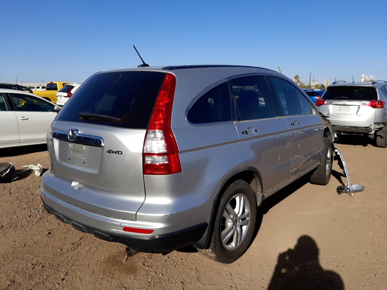 Photo 4 from auction – 2011 HONDA CR-V EXL with VIN JHLRE4H74BC026400