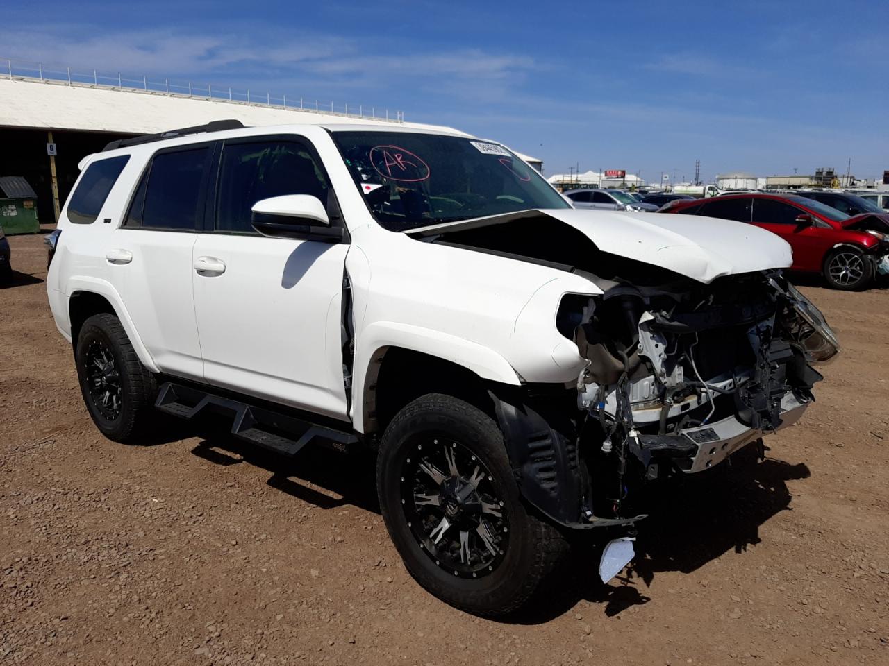 TOYOTA 4RUNNER SR 2017 with VIN JTEBU5JR6H5456683 - Photo from auction