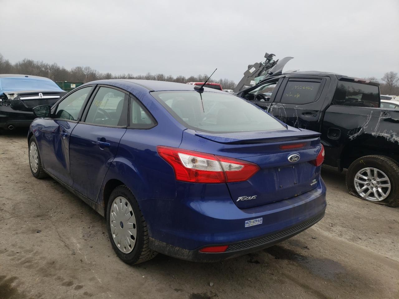 Photo 3 from auction – 2012 FORD FOCUS SE with VIN 1FAHP3F29CL464373
