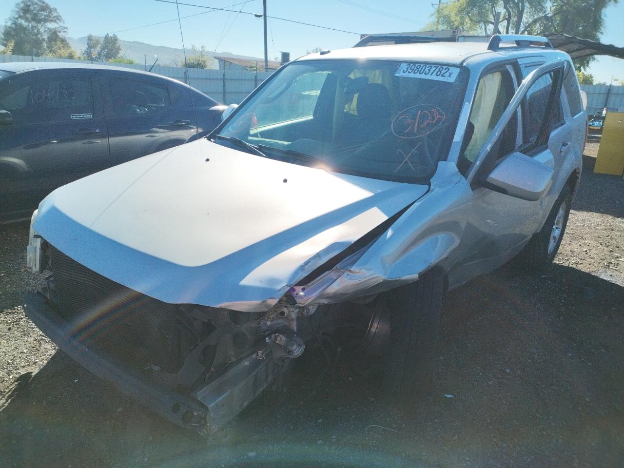 Photo 2 from auction – 2009 FORD ESCAPE LIM with VIN 1FMCU04G79KA18484