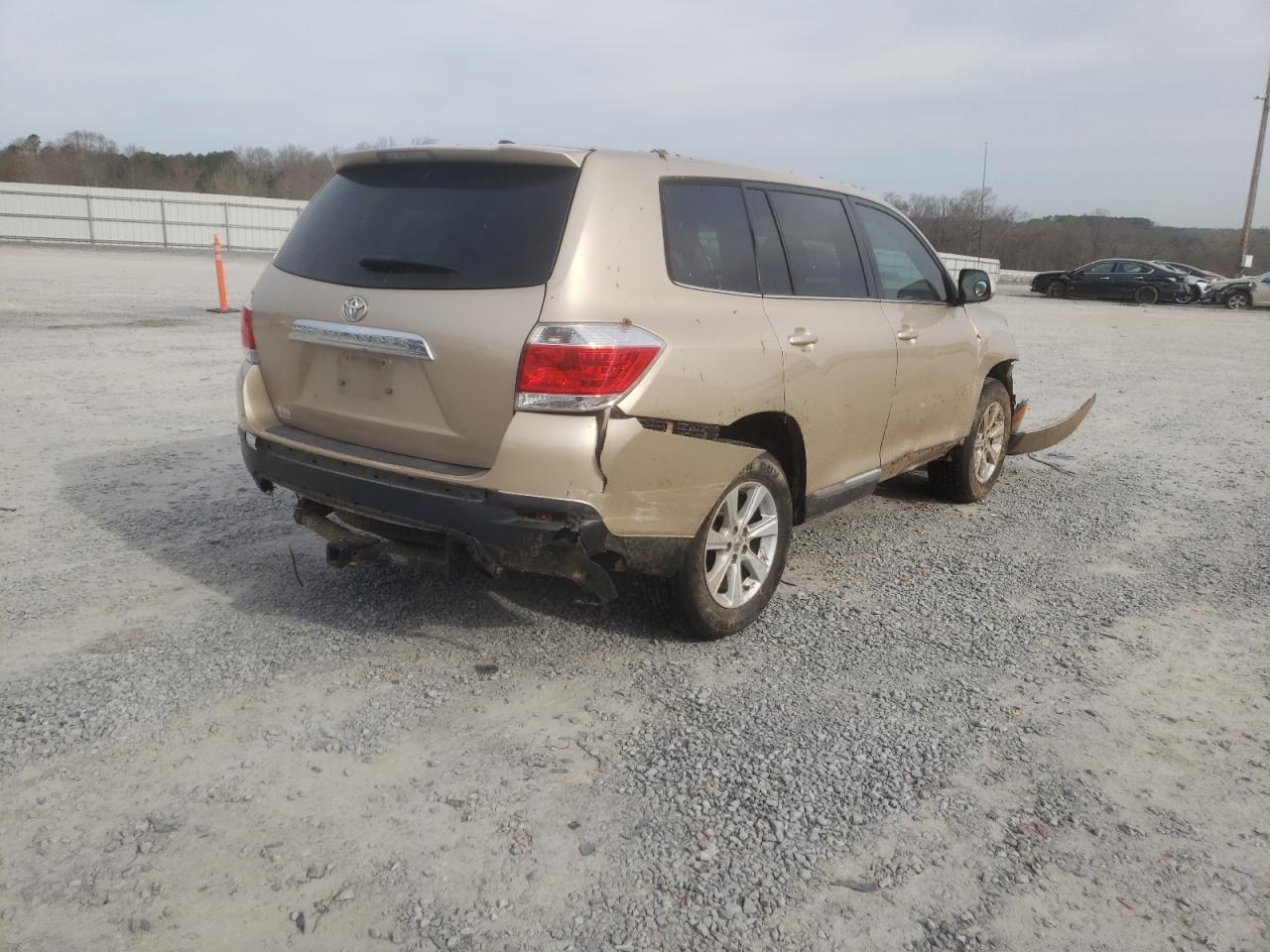 Photo 4 from auction – 2012 TOYOTA HIGHLANDER with VIN 5TDZA3EH8CS020132